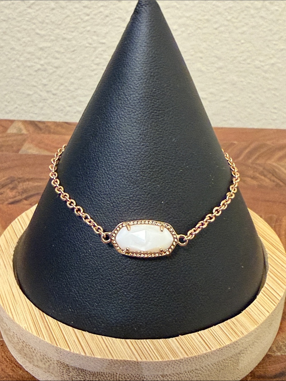 Kendra Scott Elaina Gold Ivory Mother of Pearl Adjustable Chain Bracelet
